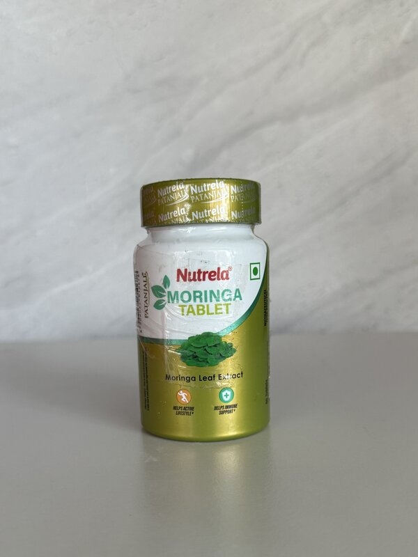 Moringa superfood supplement